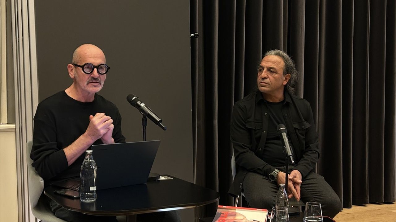 Salim Özgilik (Moni) Salt Galata'da: Performans Sanatı ve Yeni Yayın