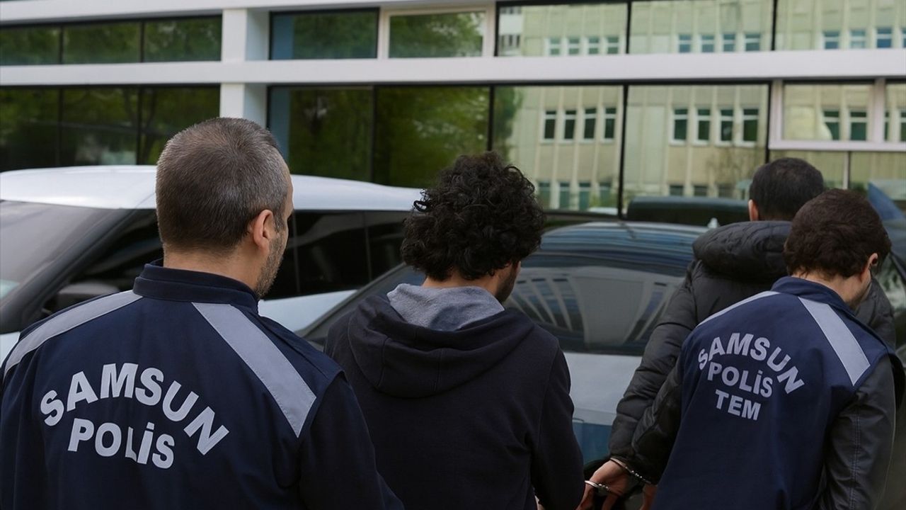 Samsun'da FETÖ'nün 'askeri ve öğrenci mahrem yapılanması' operasyonunda 7 gözaltı