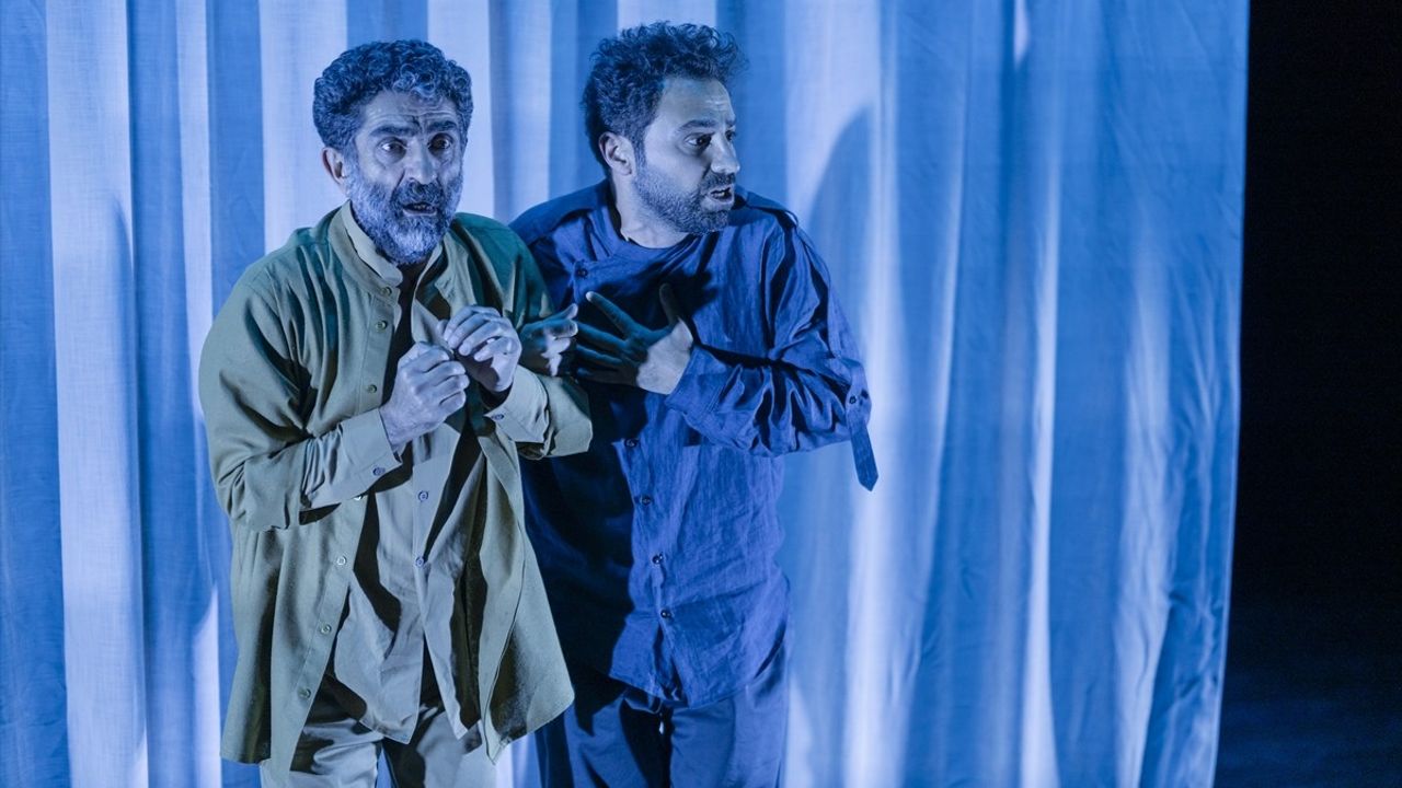 Sancaktepe'de 2025-2026 Kültür ve Sanat Sezonu 'Zakir' ile Açıldı