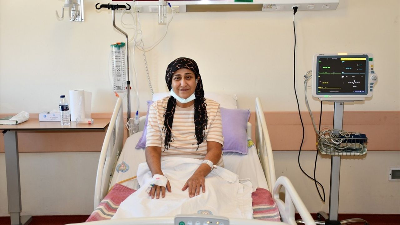 Şanlıurfa'da Yeğeninden Gelen Umut: Türkan Sürer Karaciğer Nakliyle İyileşti