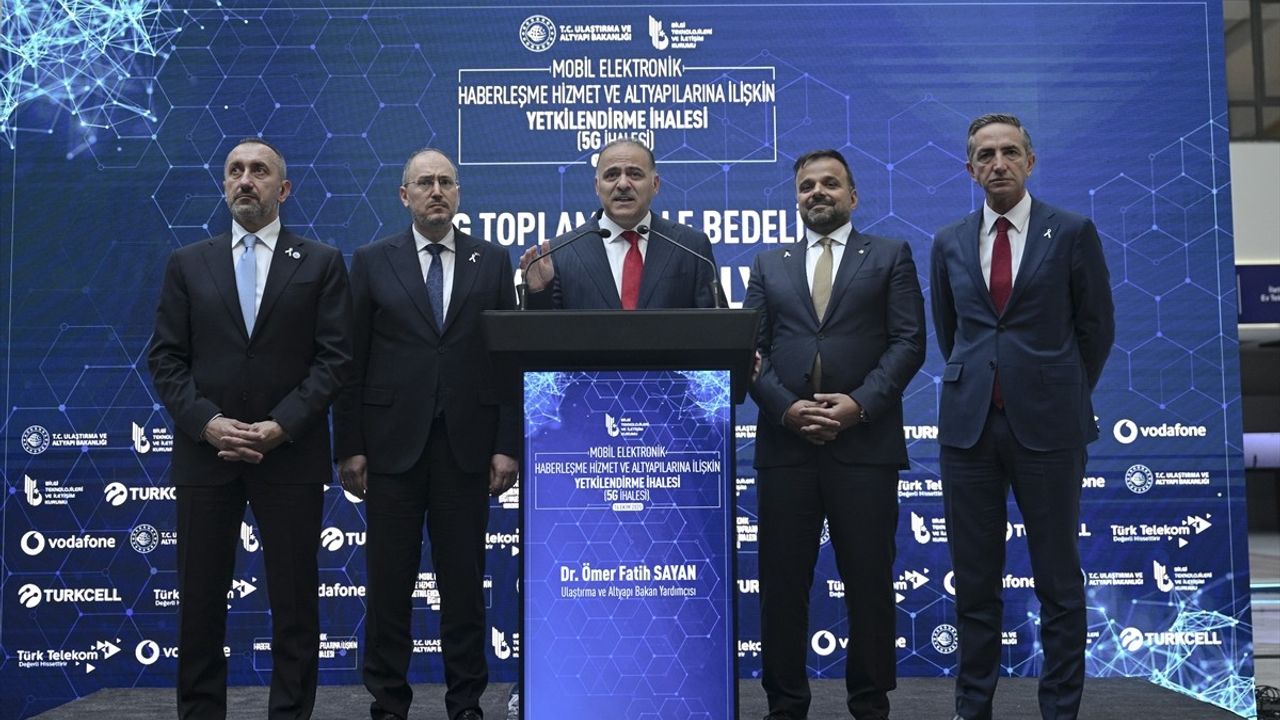 Sayan: Türkiye'de 5G Hizmeti 1 Nisan 2026'da Başlıyor