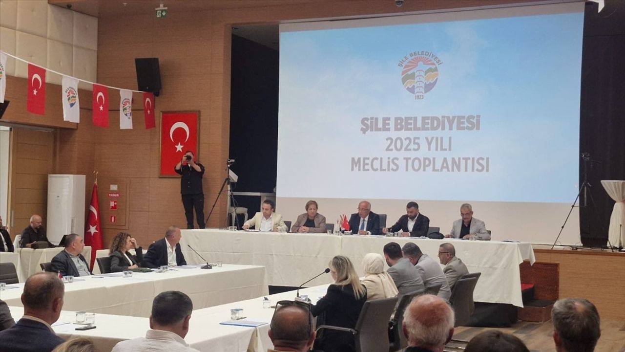 Şile Belediye Meclisi'nde Borç Tartışması ve İptal Şile Bezi Festivali