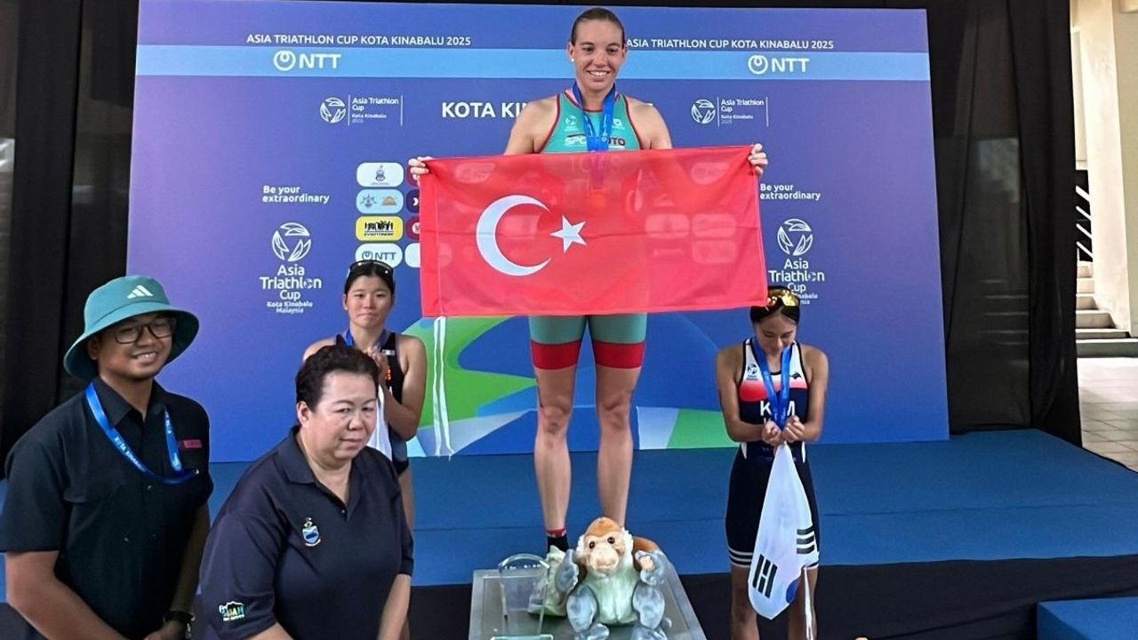 Sinem Francisca Tous, Asya Triatlon Kupası'nda Altın Madalya