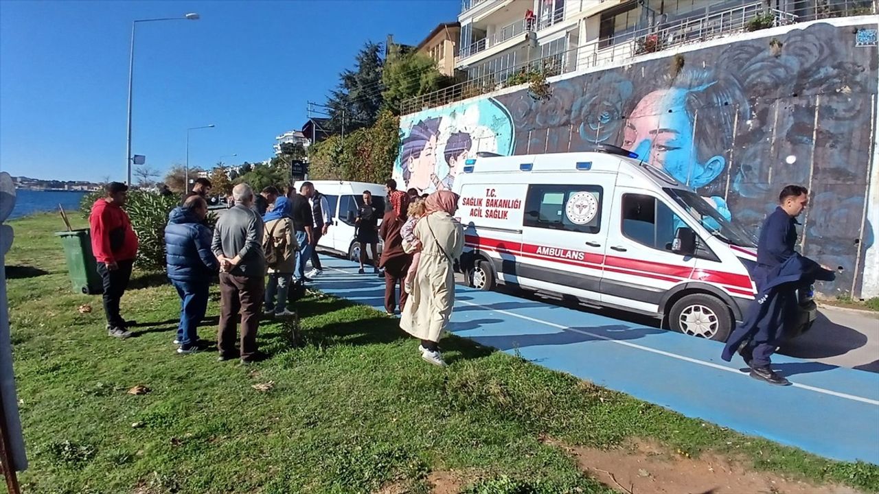 Sinop'ta Denizde Hareketsiz Bulunan B.K. (66) Hastanede Hayatını Kaybetti