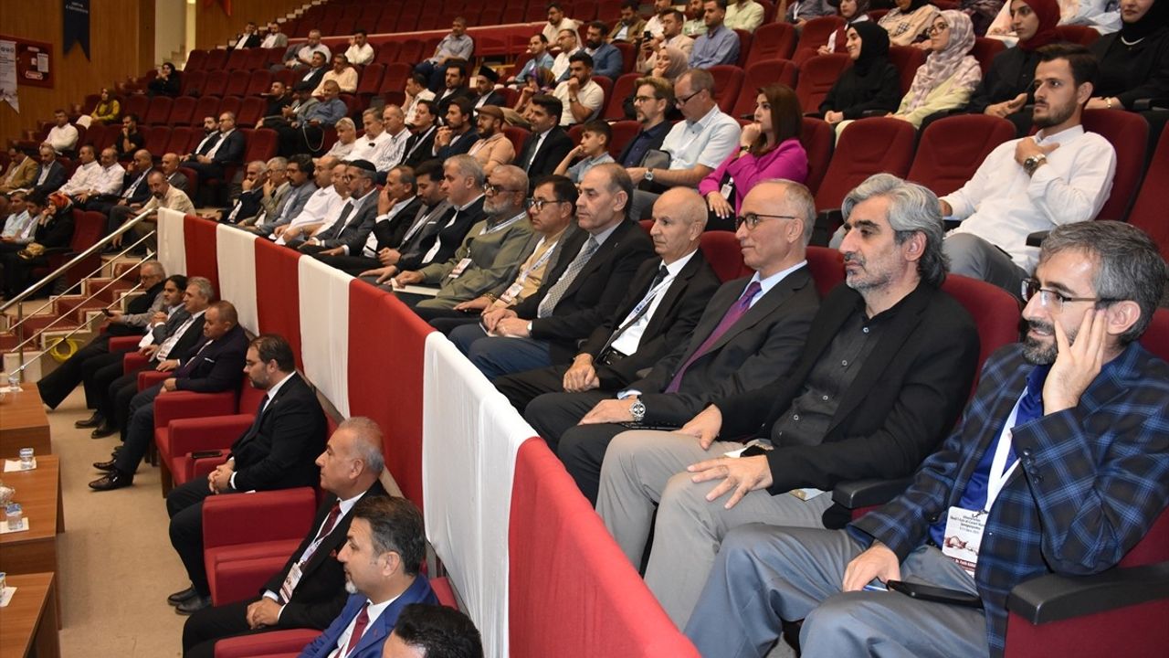 Şırnak'ta İbnü'l-Esir El Cezeri Kardeşler Sempozyumu Sona Erdi