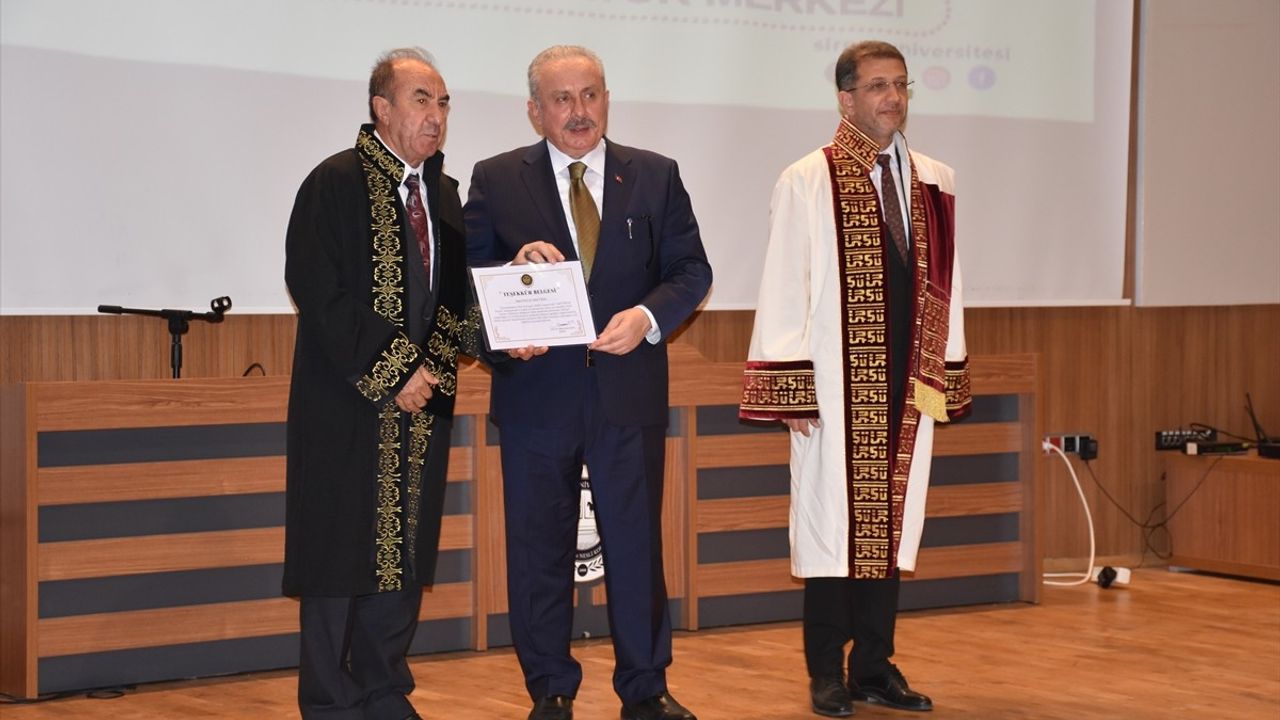 Şırnak Üniversitesi 2025-2026 Açılış Töreni: Mustafa Şentop İlk Dersi Verdi