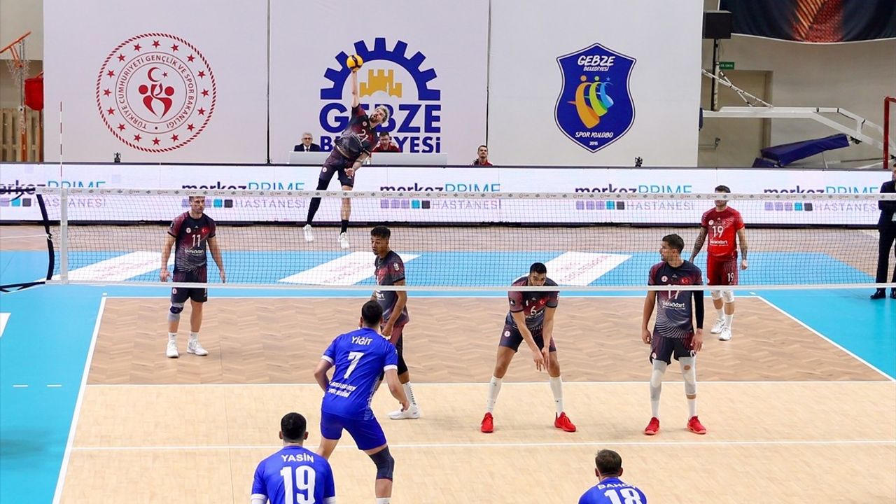 SMS Grup Efeler Ligi: Ziraat Bankkart, Gebze Belediyespor'u 3-1 Yendi