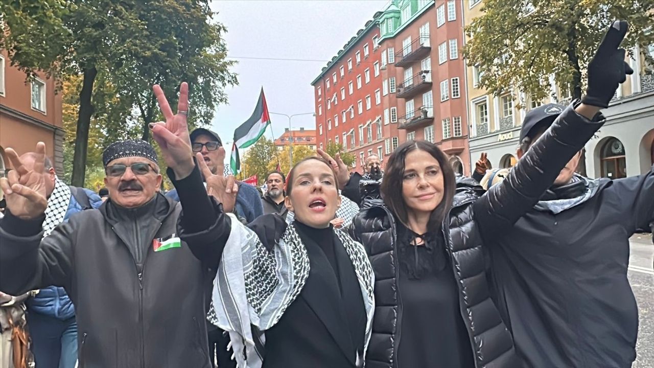 Stockholm'de Batı Şeria İlhakı Protestosu: Yüzlerce Kişi Sokakta