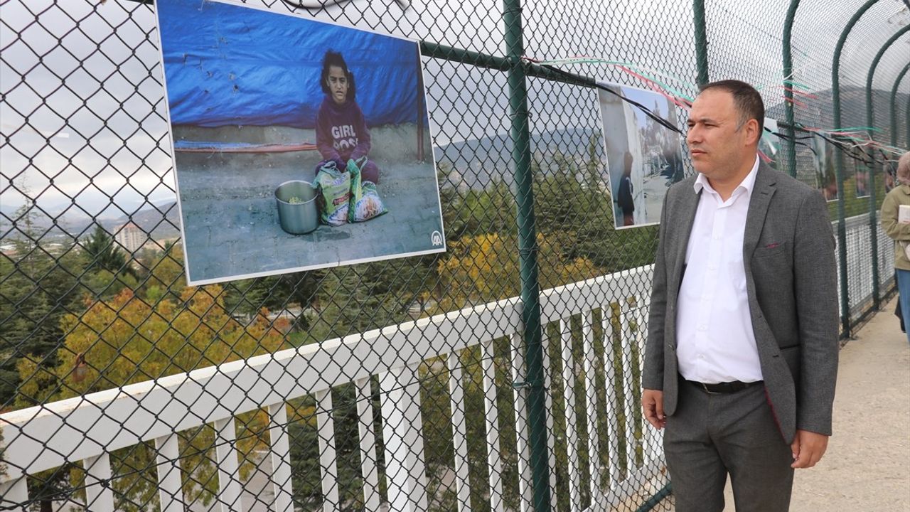 Süleyman Demirel Üniversitesi'nde 'Bir Vicdan Köprüsü: Gazze' Programı