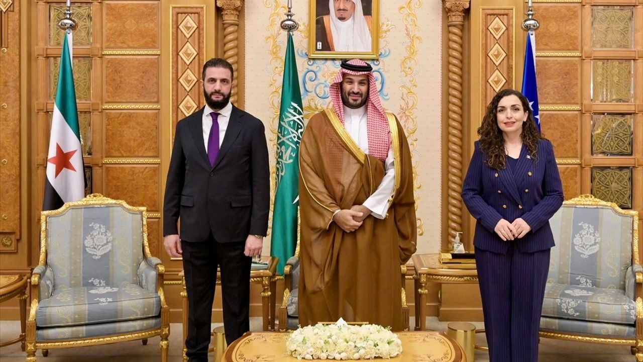 Suriye, Kosova'yı Resmen Tanıdı — Riyad'da Üçlü Anlaşma