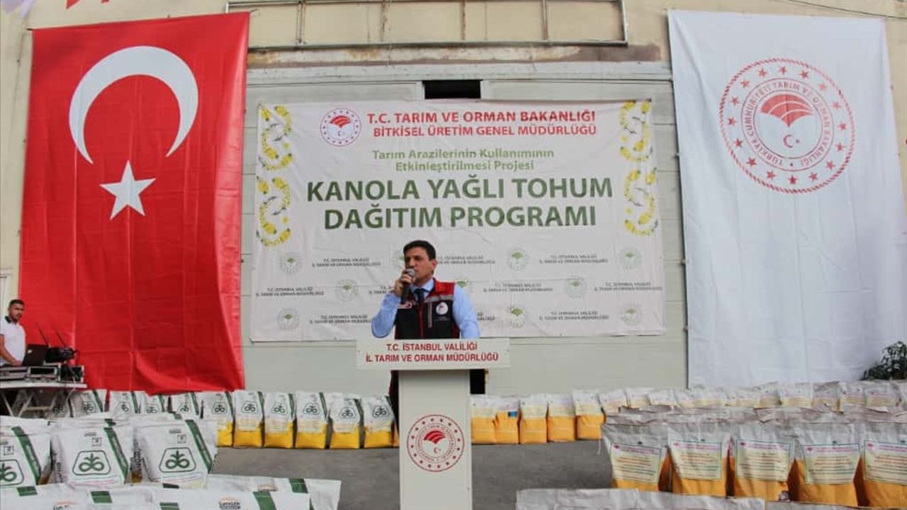 Tarım ve Orman Bakanlığı, İstanbullu Çiftçilere 4 bin 920 kilogram Kanola Tohumu Dağıttı