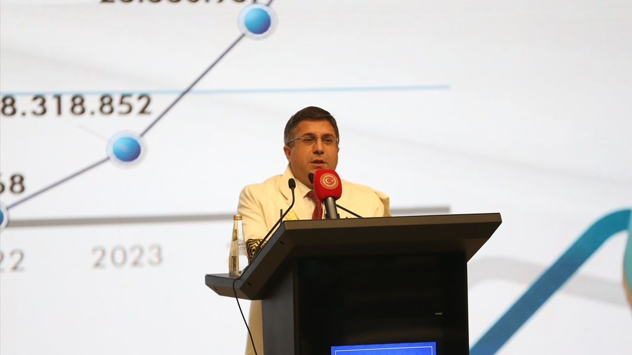 TBMM Başkanı Numan Kurtulmuş: Silah Geride, Demokrasi Öne Çıkıyor