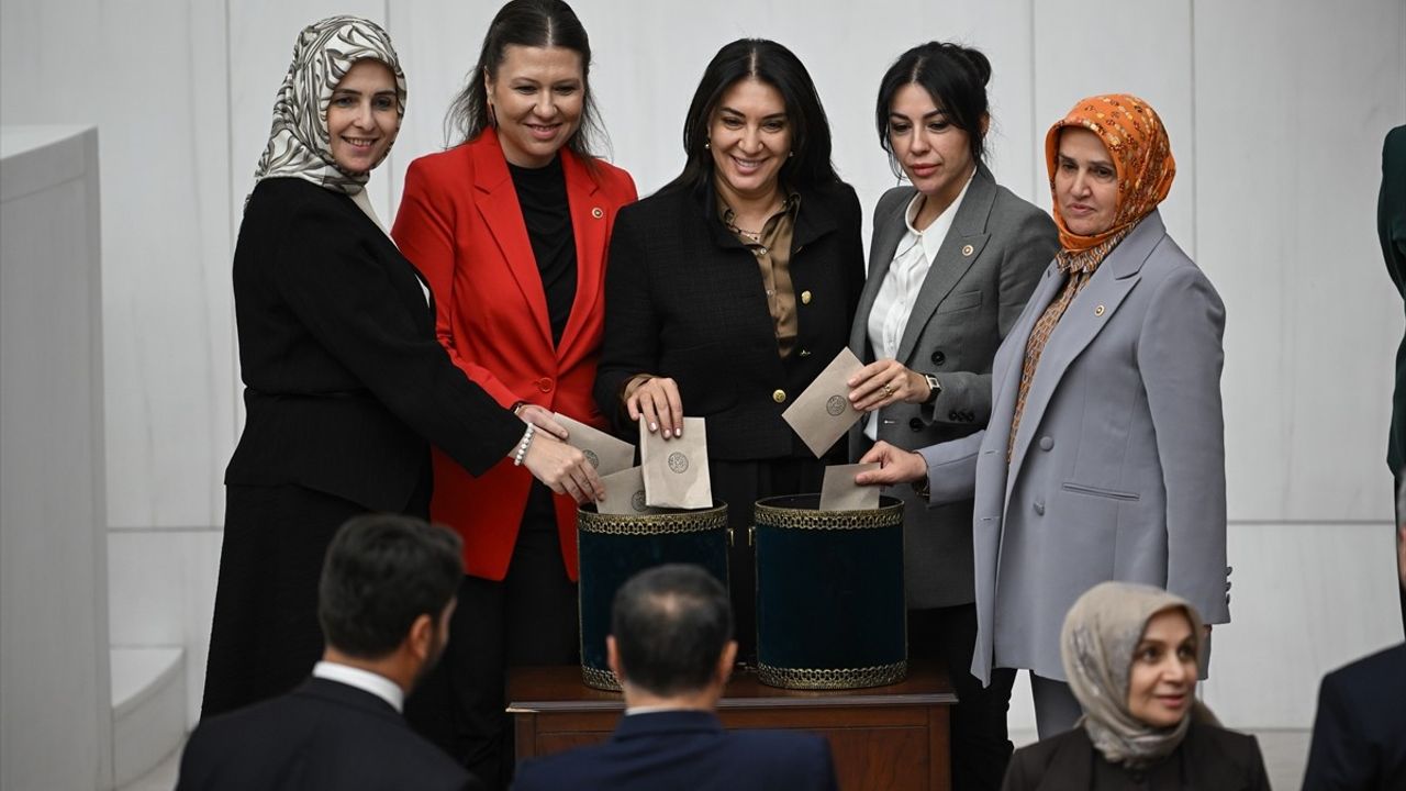 TBMM'de Sayıştay'a 5 Yeni Üye Seçildi