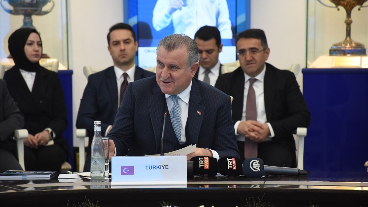 TDT 9. Gençlik ve Spor Bakanları Toplantısı Taşkent'te — Osman Aşkın Bak'tan Gazze Mesajı