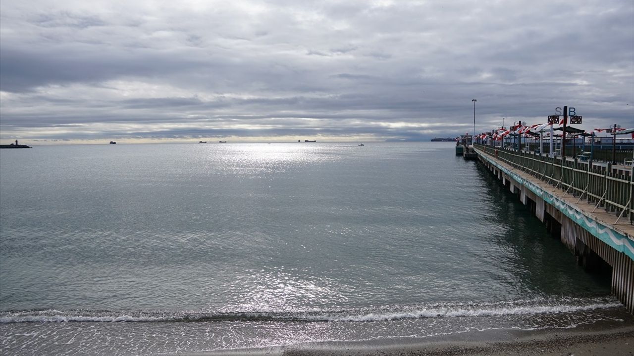 Tekirdağ'da Deniz Ulaşımı Normale Döndü: Poyraz Etkisini Yitirdi
