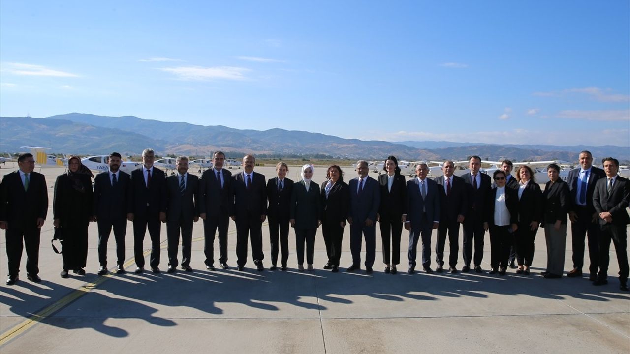 THY'nin Yeni Pilotları Mezun Oldu: Kadın Pilot Sayısı 50 Kat Arttı