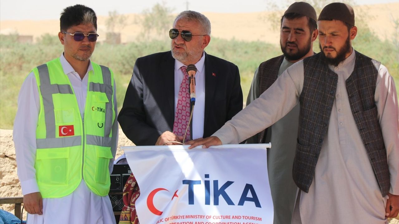 TİKA'dan Afganistan'da 100 Aileye Güneş Enerjili Su Kuyusu