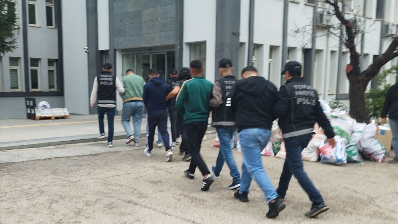 Tokat'ta Uyuşturucu Operasyonu: 1 Zanlı Tutuklandı, 99 Hap Ele Geçirildi