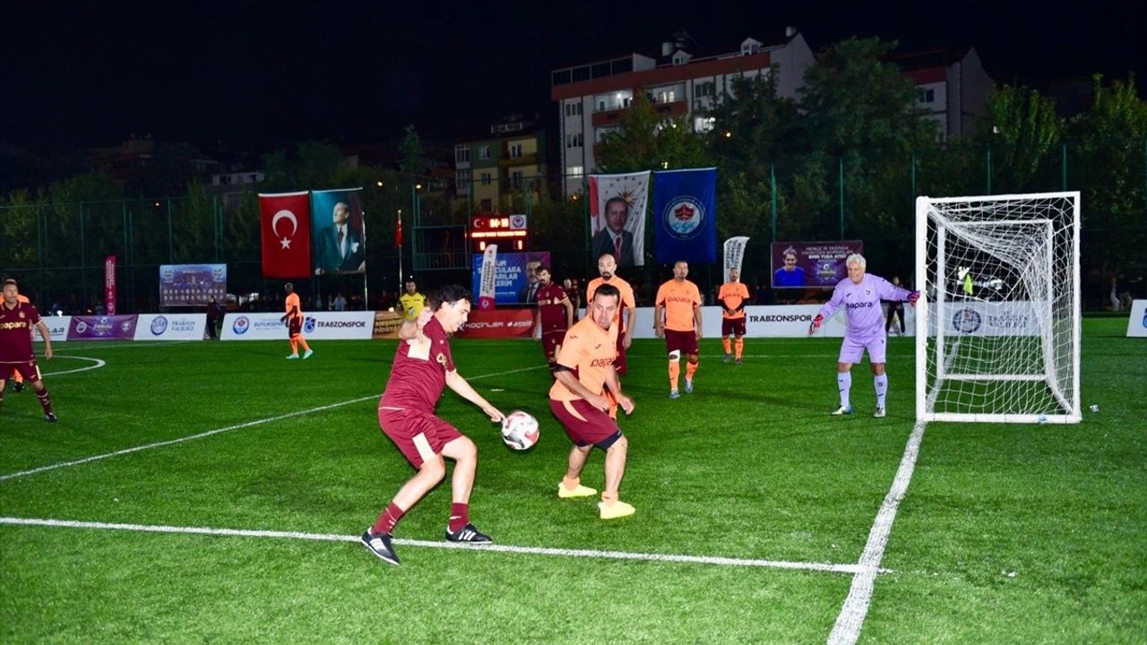 Trabzonspor Efsaneleri Emir Yuşa İçin Sahaya Çıktı
