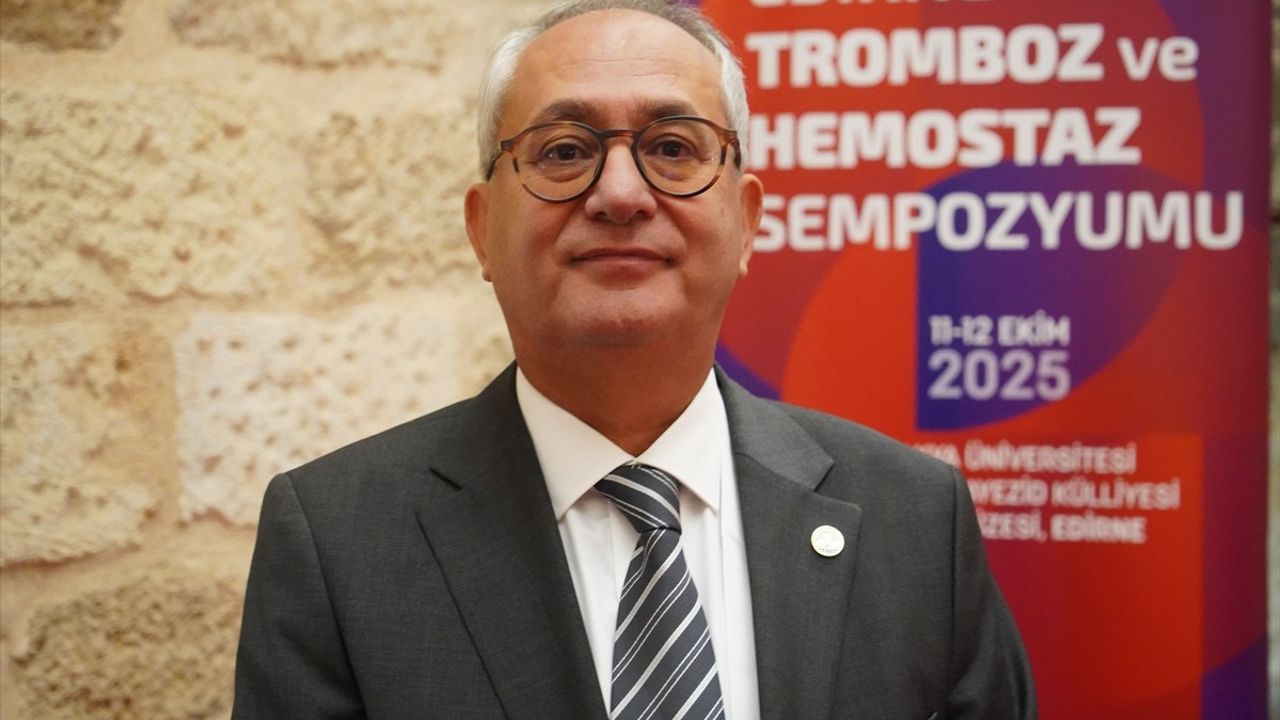 Tromboz ve Damar Tıkanıklığı Ölüm Riski: Prof. Dr. Ahmet Muzaffer Demir Uyarıyor