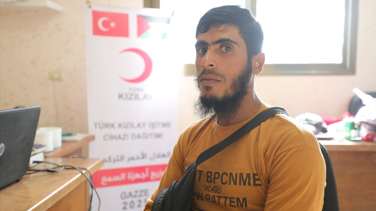 Türk Kızılay Gazze'de İşitme Cihazı Dağıttı — 51 Hastaya Ulaşıldı