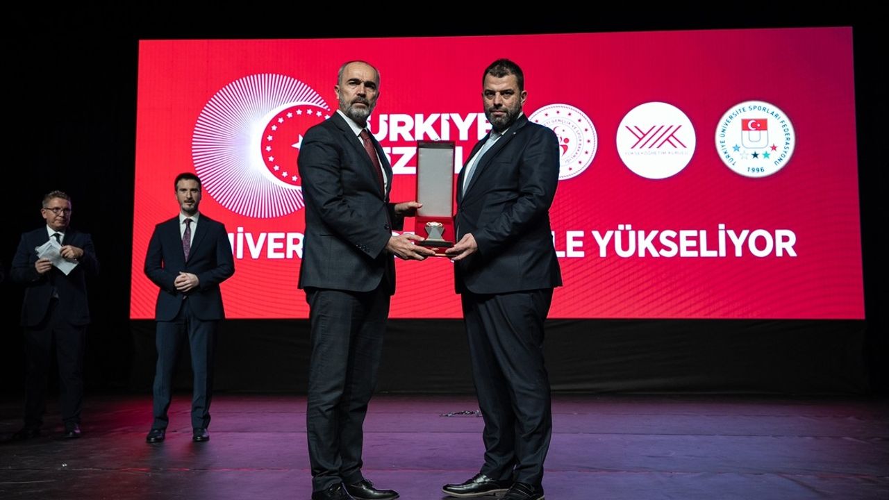 TÜSF 'Üniversite Sporları Günü Ödülleri' Sahiplerini Açıkladı
