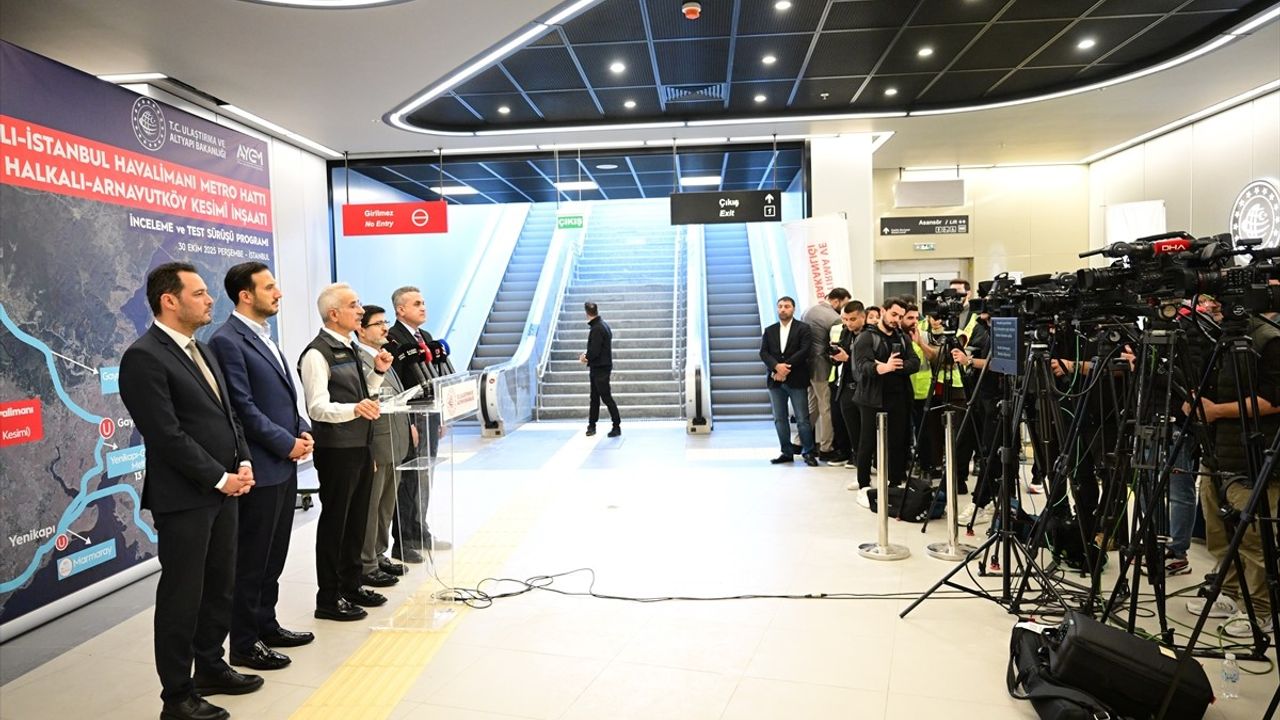 Ulaştırma Bakanı: Halkalı-İstanbul Havalimanı Metrosu 2026 İlk Çeyrekte Tamamlanacak
