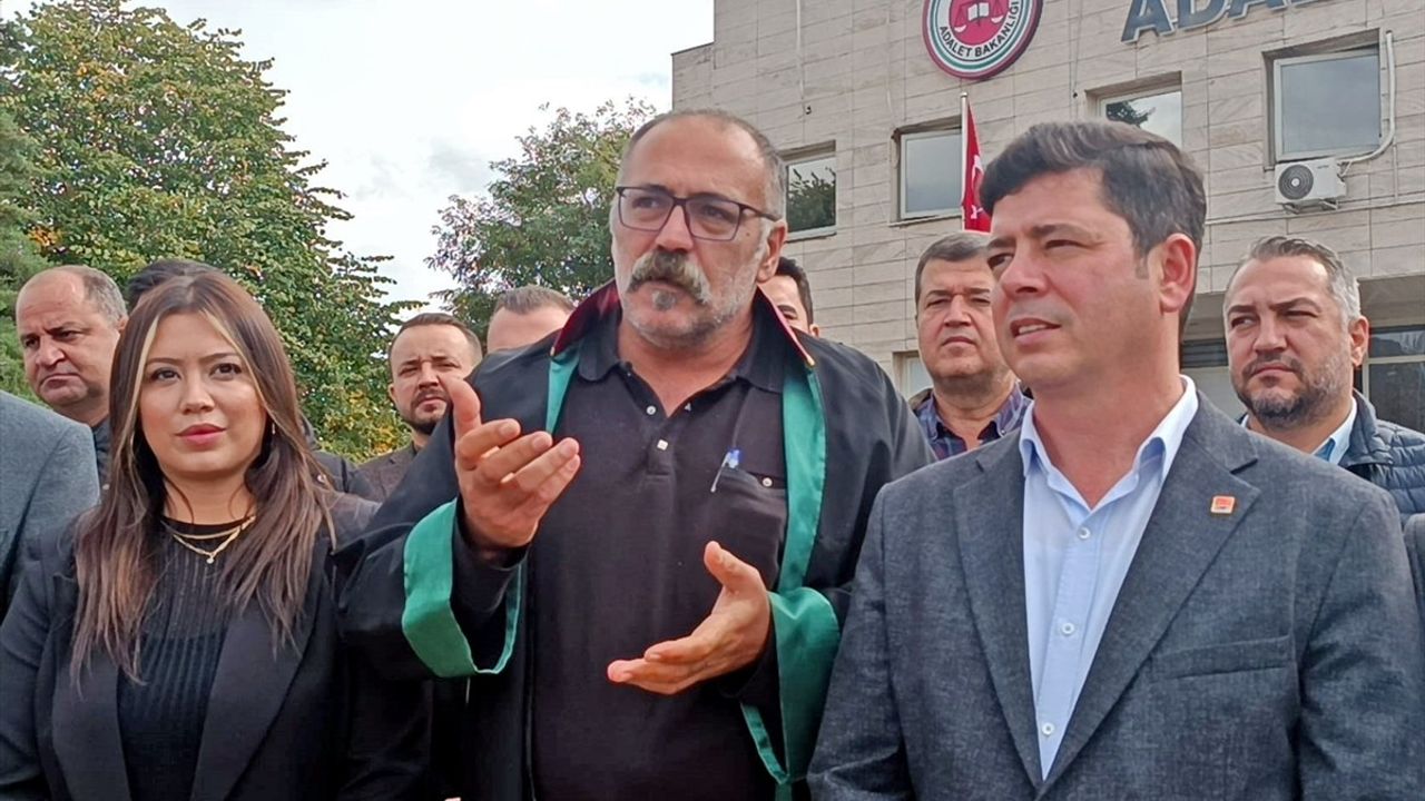 Ünlü ve Kızıl'ın Duruşması Başladı: Muğla'da İmamoğlu Protesto Davası