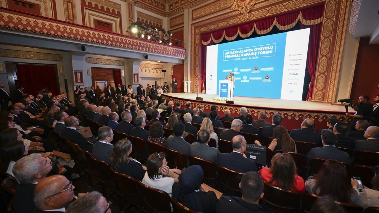 Uraloğlu: Antalya-Alanya Otoyolu Yolculuğu 36 Dakikaya İndirecek