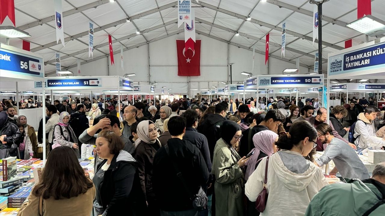 Üsküdar Kaymakamlığı Kitap Fuarı 9 Günde Binlerce Kitapseveri Ağırladı