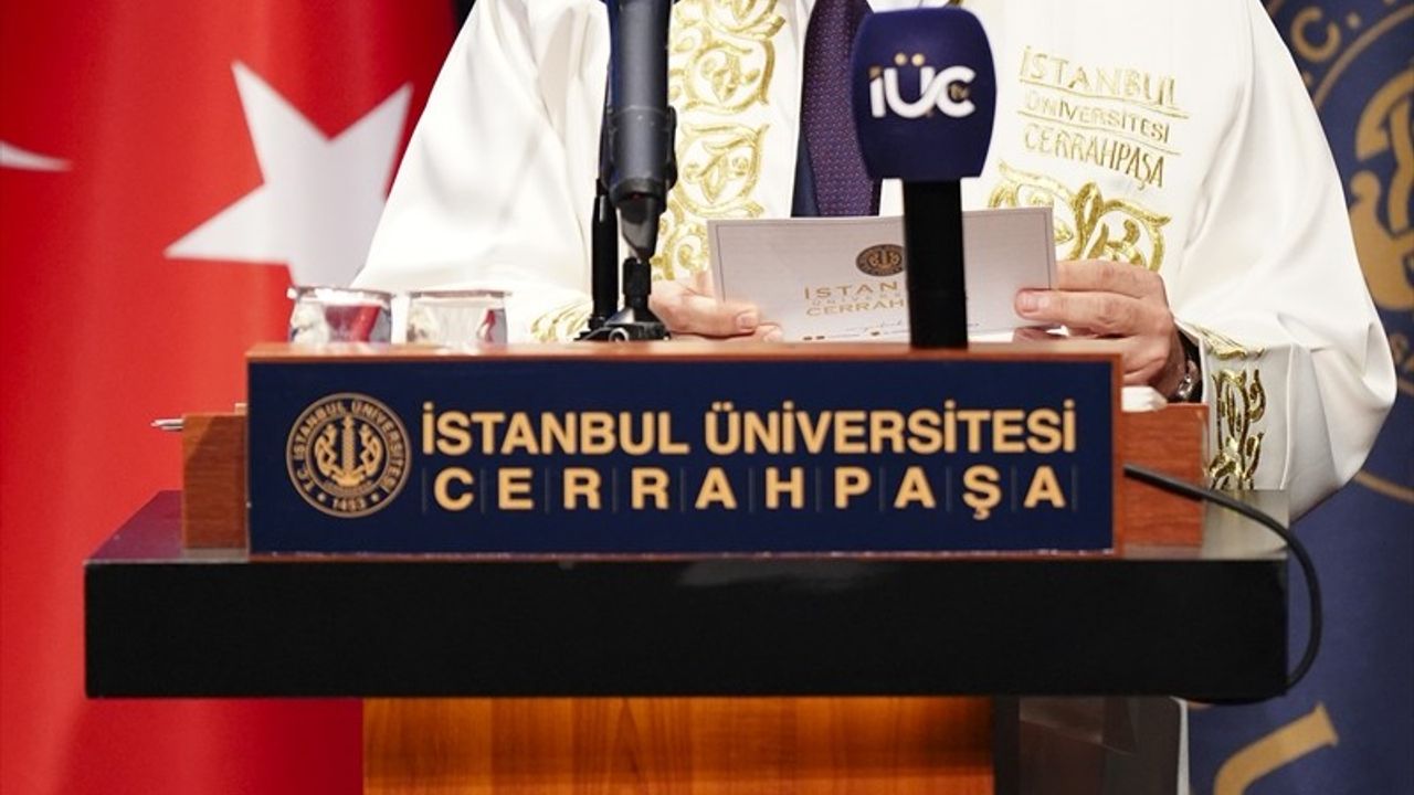 Vali Gül İstanbul Üniversitesi-Cerrahpaşa'da Gazze Sergisi ve 2025-2026 Akademik Yılı Açılışı