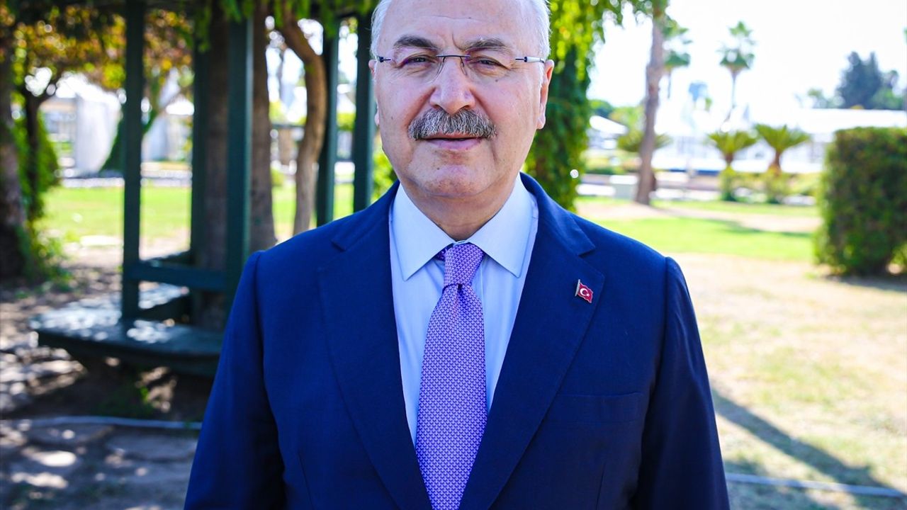 Vali Köşger, 9. Uluslararası Adana Lezzet Festivali hazırlıklarını inceledi