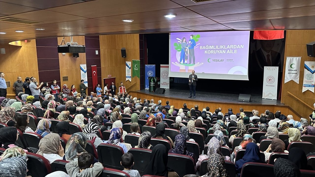 Yeşilay Başkanı Mehmet Dinç: 'Şehirlerin Ruhunda Bağımlılıkla Mücadele Olmalı'