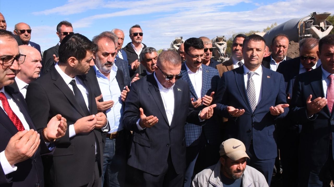 Yönter Afyonkarahisar'da: 'Derviş Ruhu' ile Hizmet ve Birlik Mesajı