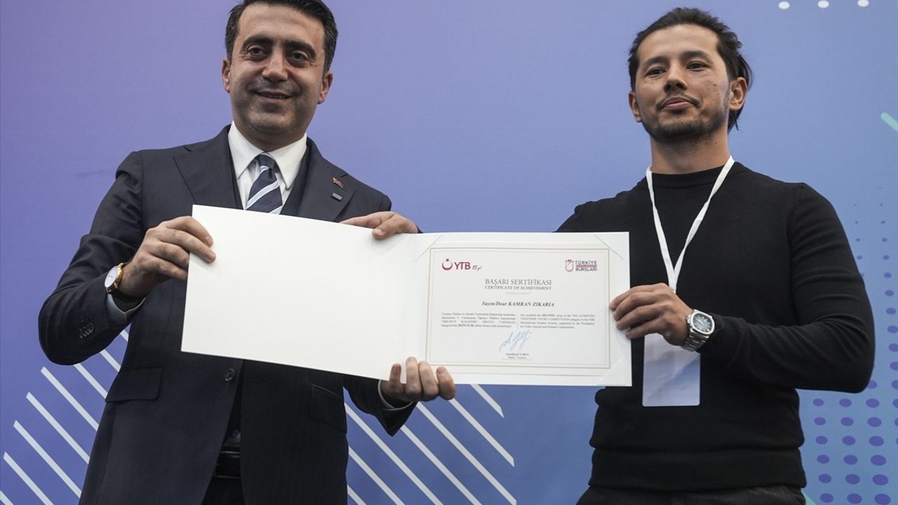 YTB 5. Uluslararası Öğrenci Ödülleri: 22 ülkeden 36 öğrenci ödül kazandı