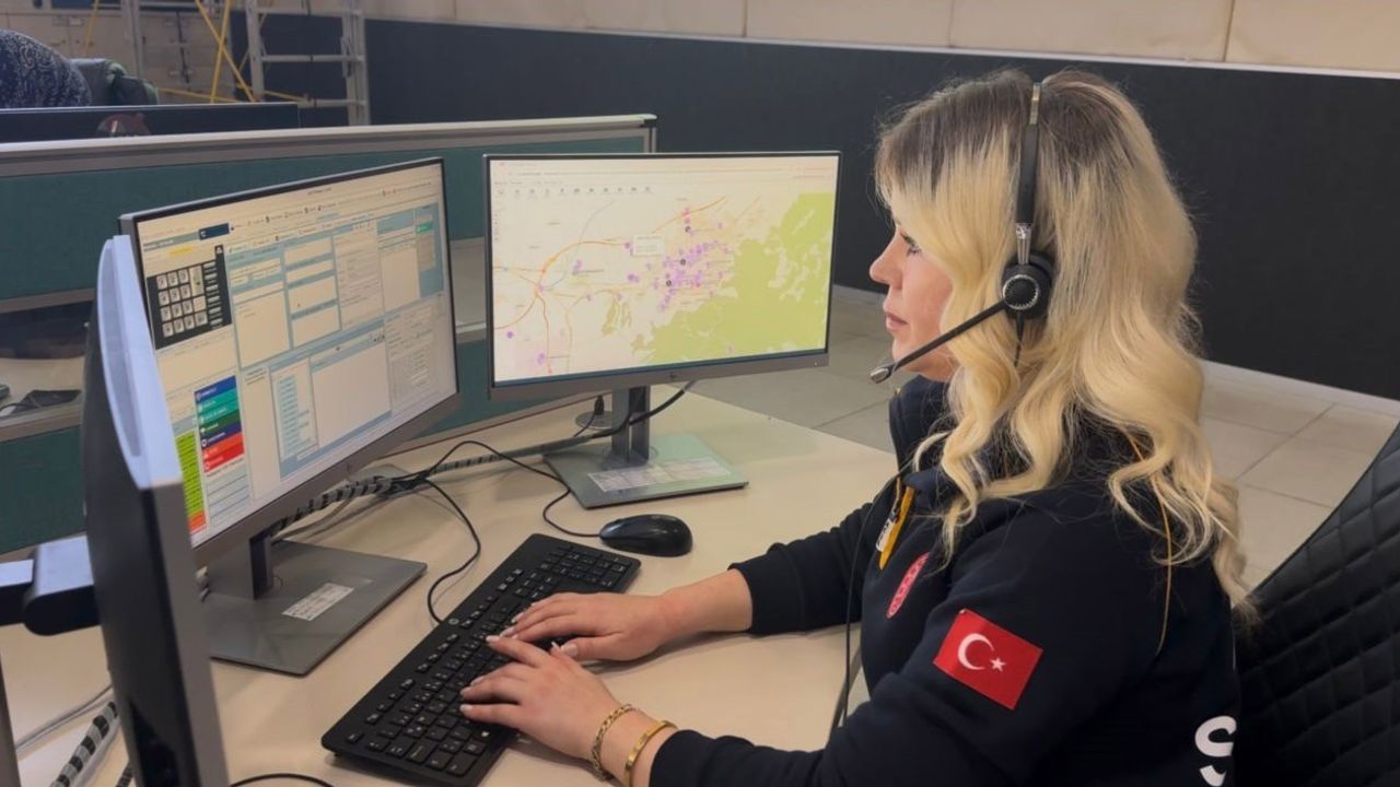 112'yi Telefonda Yönlendirdi: ATT Hilal Görür Heimlich ile Engelli Gencin Hayatını Kurtardı