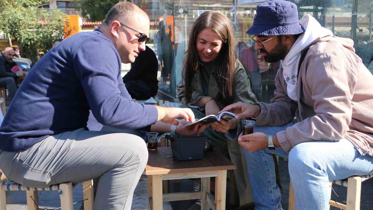 35 Yıllık 90 Model Serçe ile Diyarbakır’ı Karış Karış Tanıtıyorlar