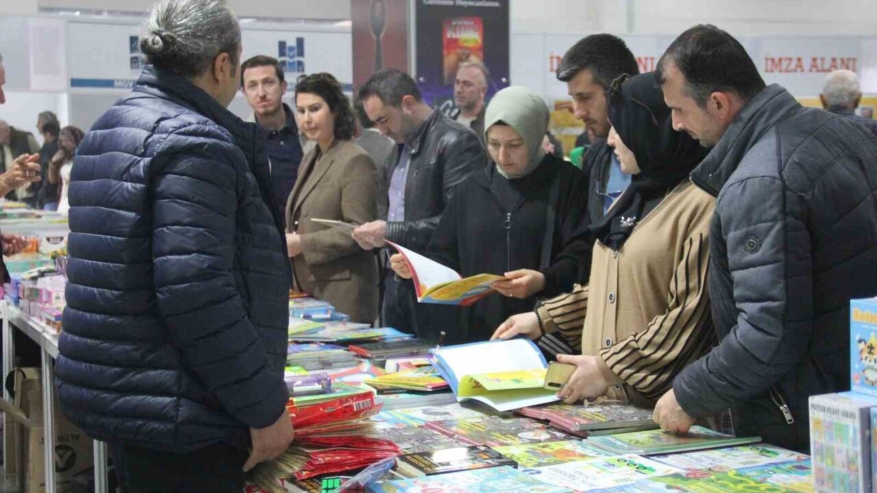 5. Giresun Kitap Fuarı Kapılarını Açtı