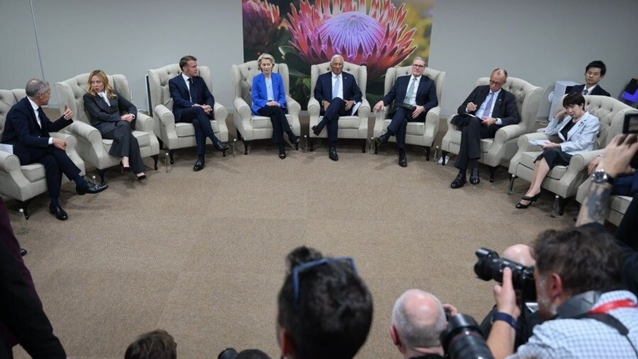 AB: ABD’nin 28 Maddelik Ukrayna Barış Planı Üzerinde Çalışılmalı