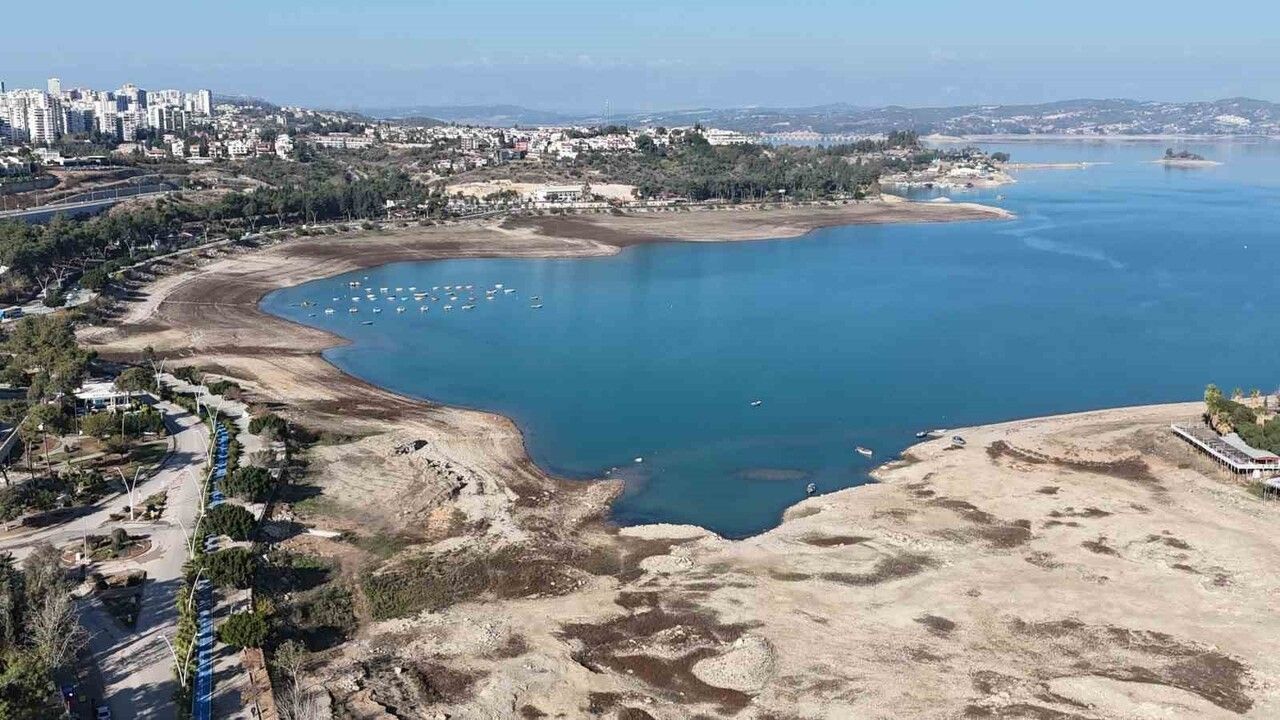 Adana'da 52 Yılın En Kurak Dönemi: Seyhan Barajı'ndan Su Verilmiyor