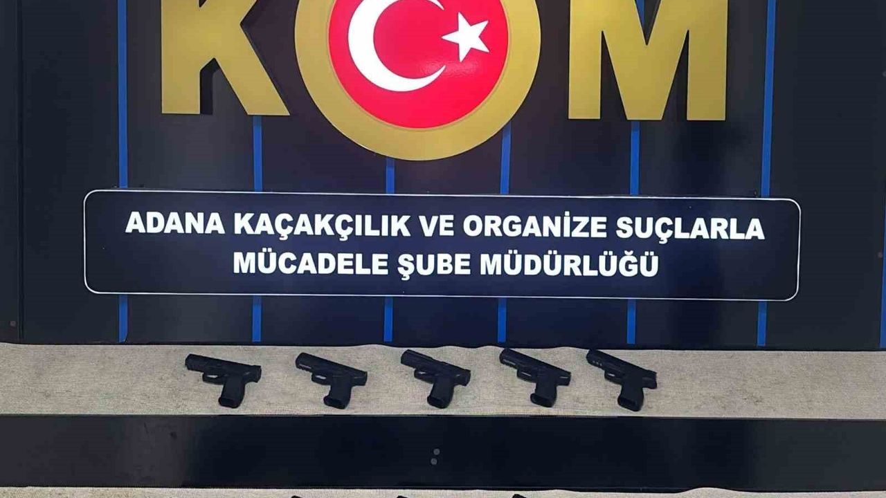 Adana'da Çökertilen Silah Şebekesi: 3 bin 102 Kurusıkı Ele Geçirildi