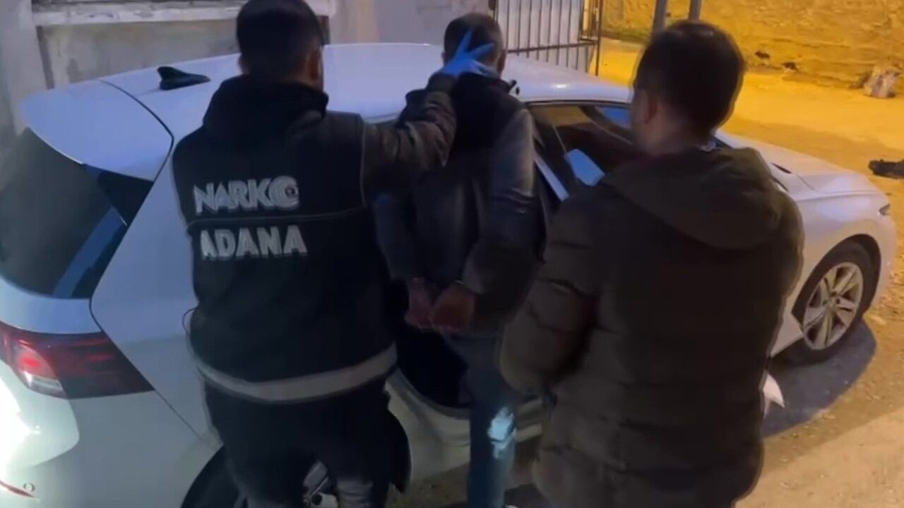 Adana'da Uyuşturucu Operasyonu: 12 Tutuklama