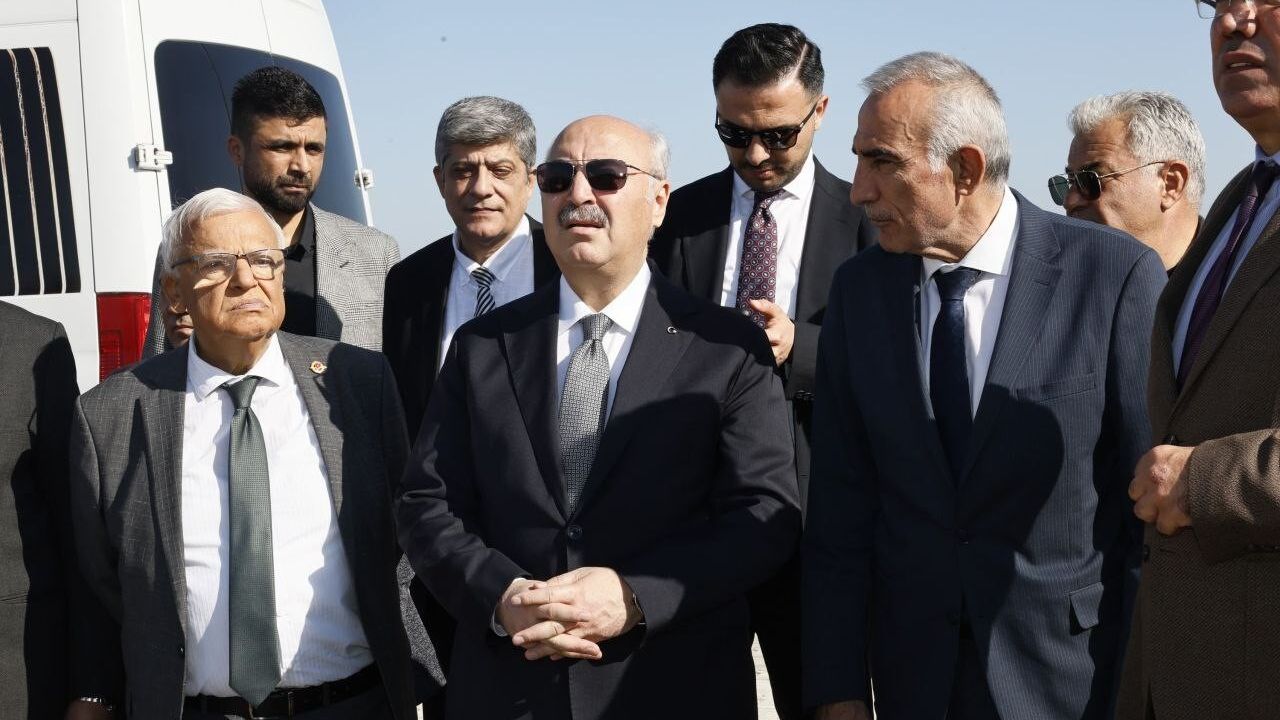 Adana Karataş'ta 1 milyar TL'lik Tarım Yatırımı: 4 Bin Kişiye İstihdam