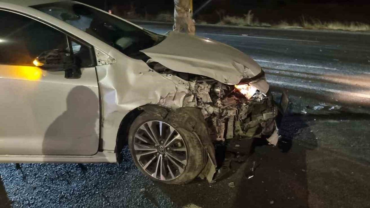 Adıyaman Gölbaşı'nda Alkollü Sürücü Kazası: 4 Yaralı