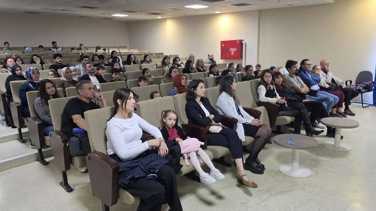 ADÜ Hastanesi'nde Diyabetli Çocuklara Yönelik Farkındalık Etkinliği