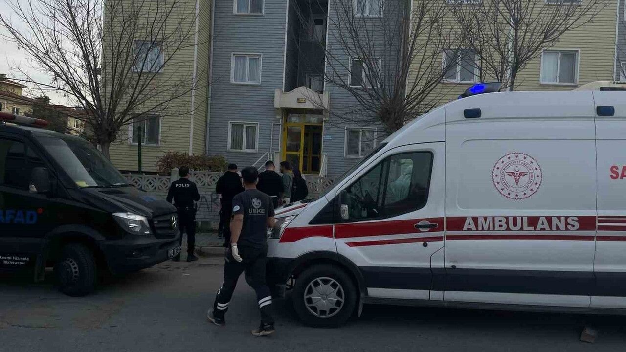 Afyonkarahisar'da patates kızartması şüphesi: Anne ve 3 çocuğu hastanelik