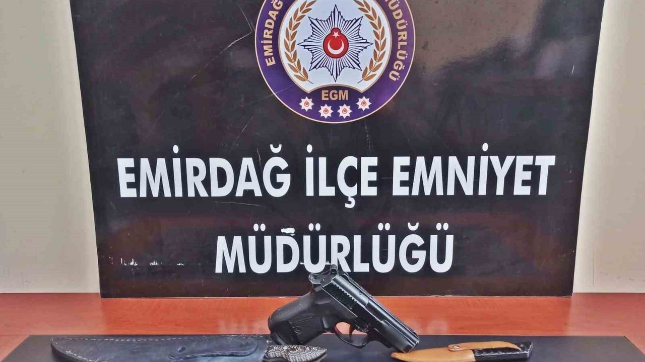 Afyonkarahisar'da Polis 1 Haftada 31 Aranan Kişiyi Yakaladı