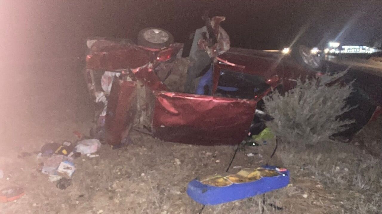 Afyonkarahisar'da Takla Atan Tofaş'ın 21 Yaşındaki Sürücüsü Öldü