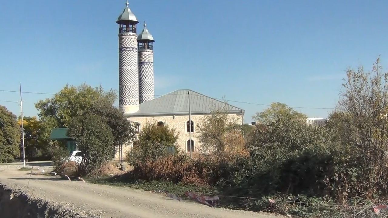 Ağdam Cuma Mescidi yeniden ibadete açıldı