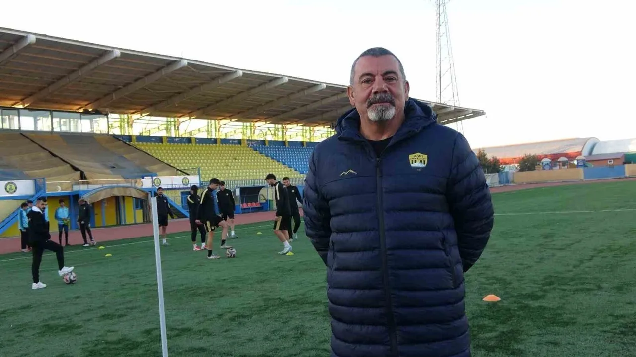 Ağrı 1970 Spor'da Kadro Krizi: 17 Futbolcuya Ceza, Kadro Sadece 7 Kişi Kaldı